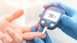 Empagliflozina na ICFEp: efeito além do diabetes?