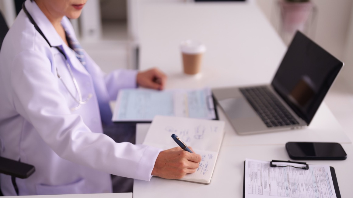 O papel do médico na pesquisa clínica e na inovação terapêutica